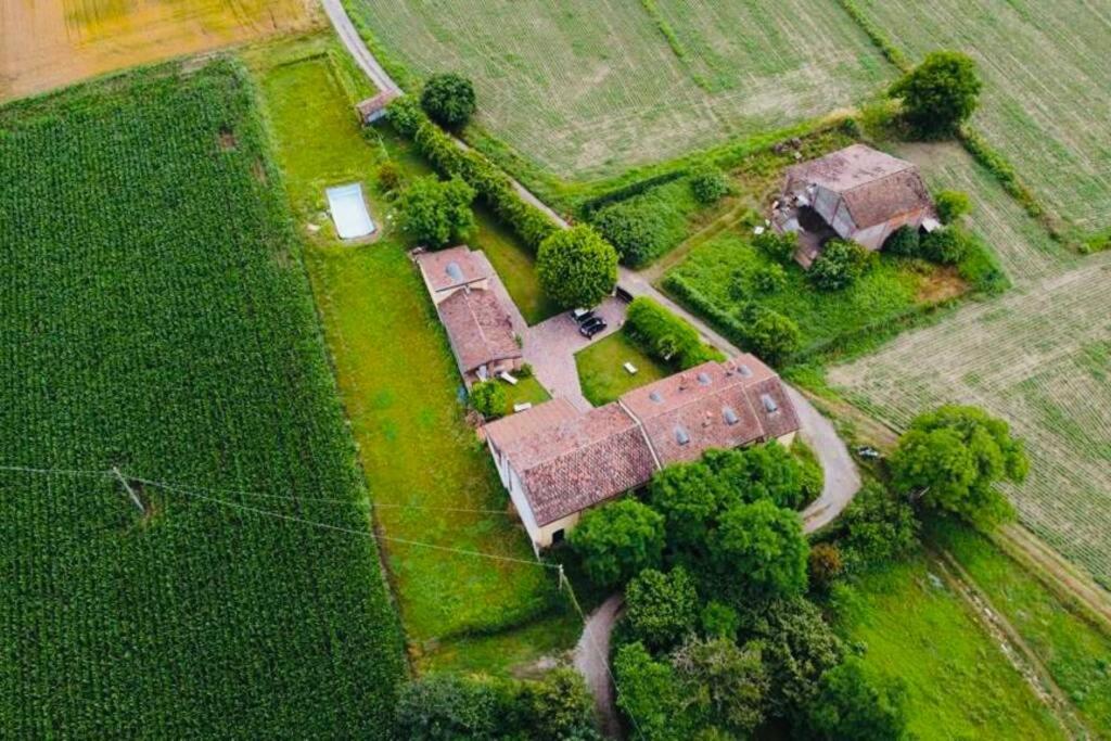 La Casa Nei Campi Villa Badia Pavese ภายนอก รูปภาพ