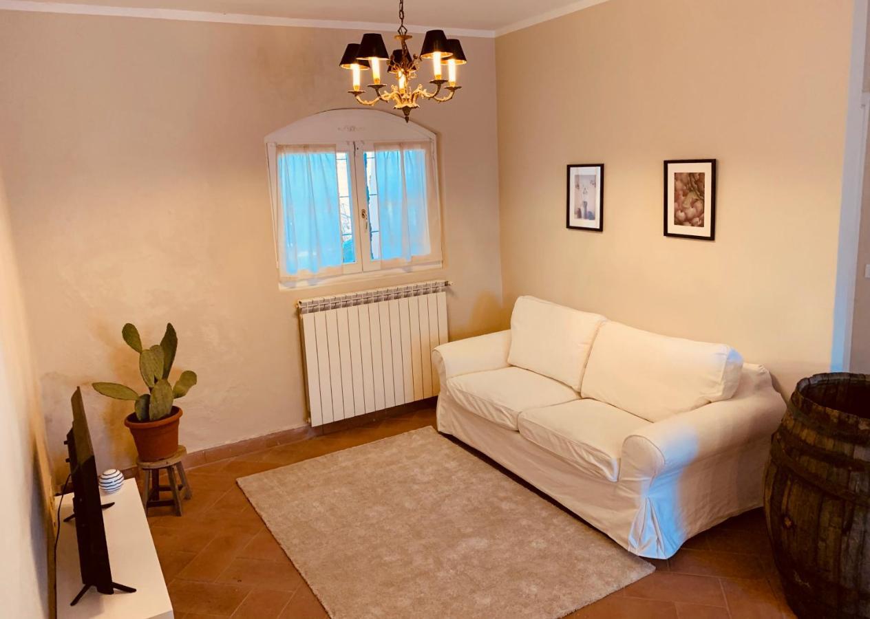 La Casa Nei Campi Villa Badia Pavese ภายนอก รูปภาพ
